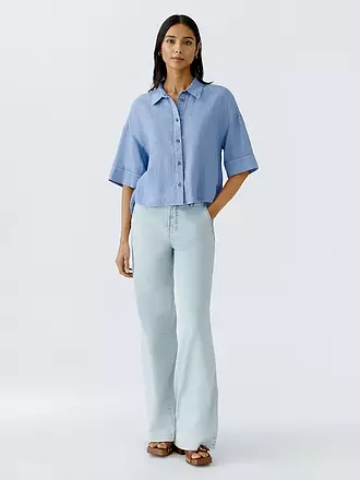 OUÍ | Bluse
Produktname: Bluse
Marke: OUÍ
Farbe: olive
Kategorien: Mode,Damen
Tags: Große Größen

Ärmellänge: Kurzarm
Material: Leinen
Kragenform: Hemdblusenkragen
Passform (Oberbekleidung): Oversized
Stil: Pure
Details: Seitenschlitze,Asymmetrisch | blau